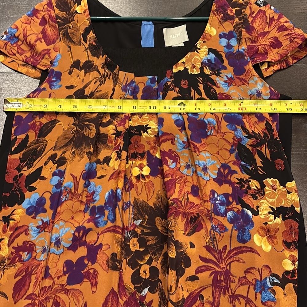 MAEVE Anthropologie Pintura Silk Shift Dress Size S
Silk, viscose, and rayon - Picture 5 of 10